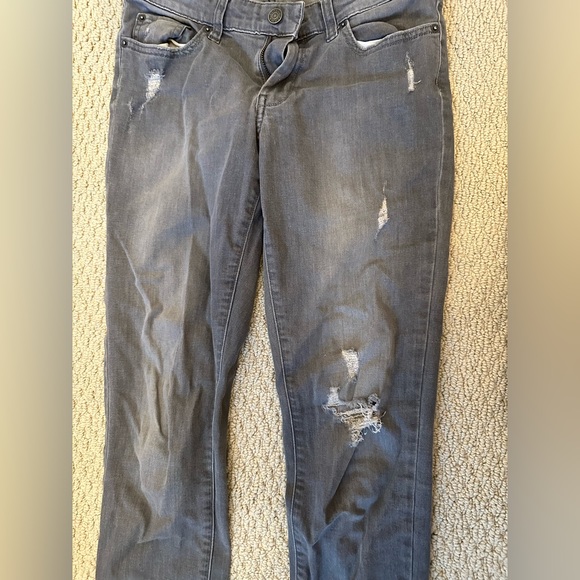 Banana Republic Slim grey distressed jeans - Picture 3 of 5